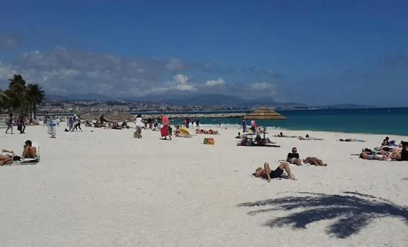 Apartment Villeneuve Loubet Plage, Studio Vue Mer